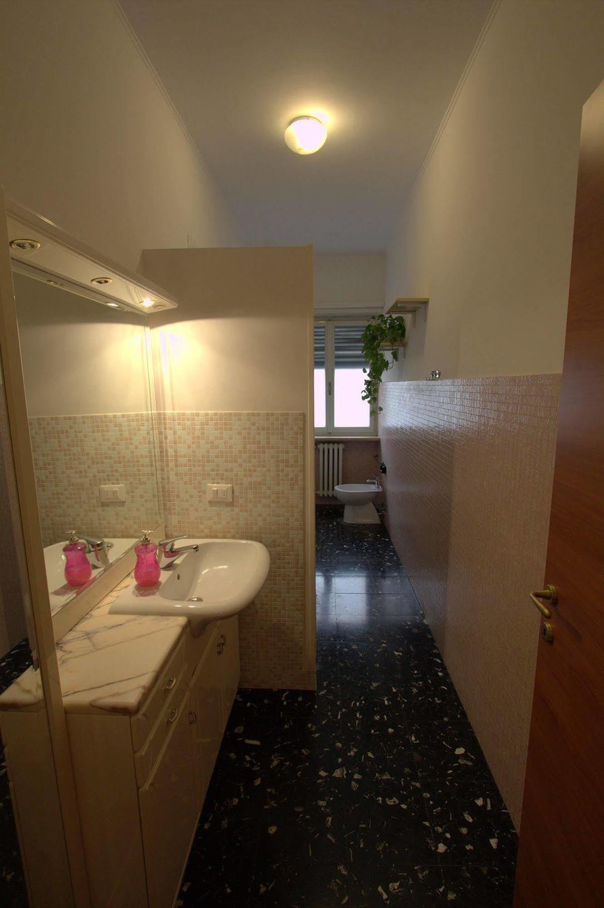 Forever Rooms Verona Exteriör bild